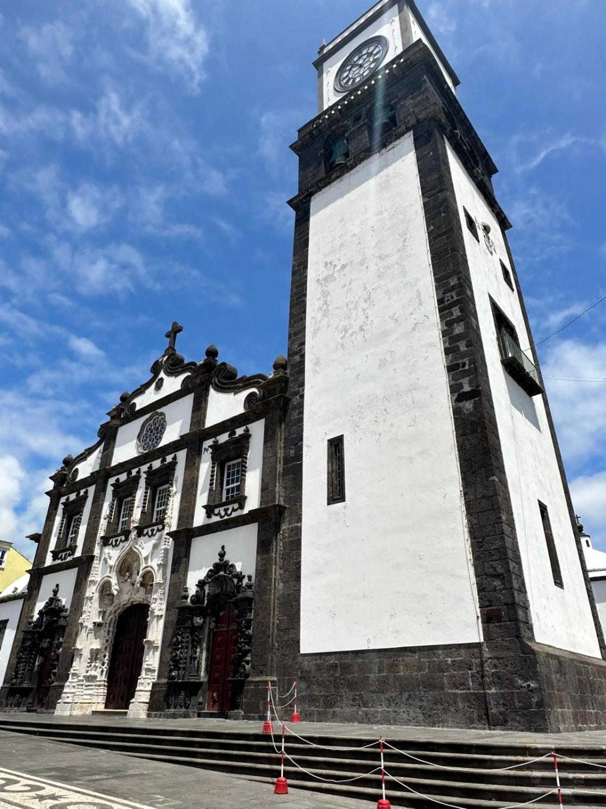 Azor International Hostel Ponta Delgada Exterior foto